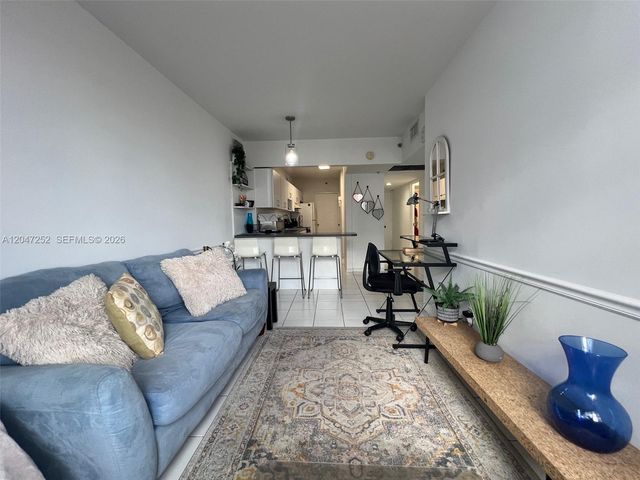 100 Lincoln Road 1126, Miami Beach, FL 33139