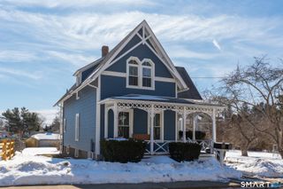 25 Driveway, Guilford, CT 06437