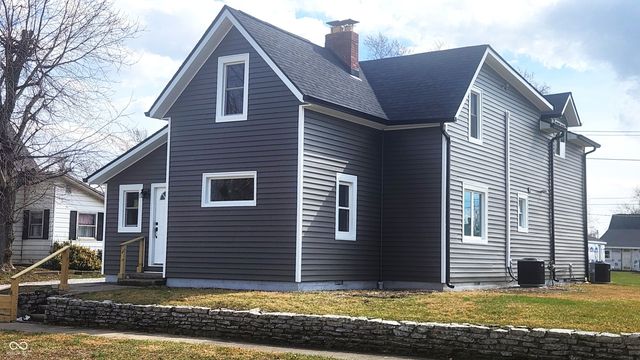 2021 S A Street, Elwood, IN 46036