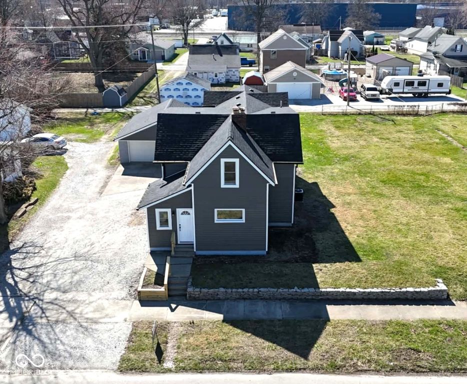 2021 S A Street, Elwood, IN 46036