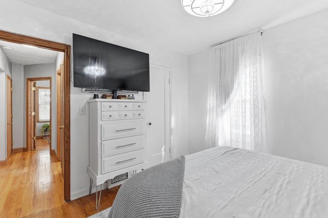 2631 AVENUE C, Council Bluffs, IA 51501