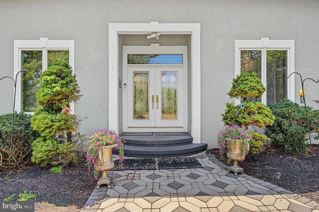214 W LIEBIG ST, Egg Harbor City, NJ 08215