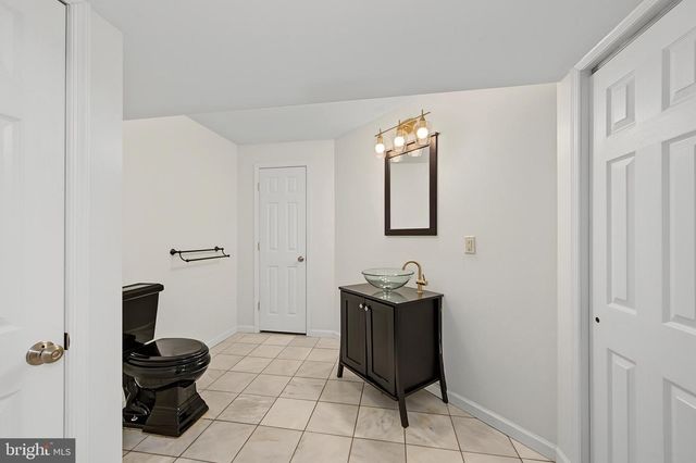 214 W LIEBIG ST, Egg Harbor City, NJ 08215