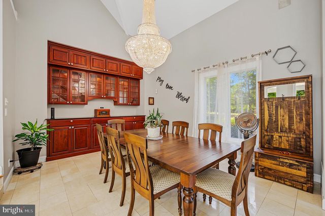 214 W LIEBIG ST, Egg Harbor City, NJ 08215