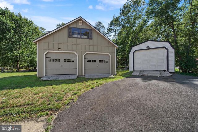 214 W LIEBIG ST, Egg Harbor City, NJ 08215