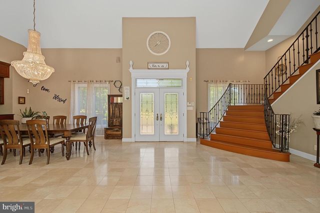 214 W LIEBIG ST, Egg Harbor City, NJ 08215