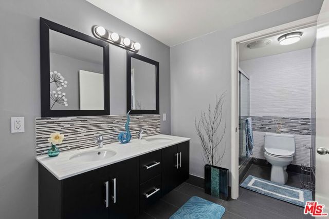 3275 Buckingham Road, Glendale, CA 91206