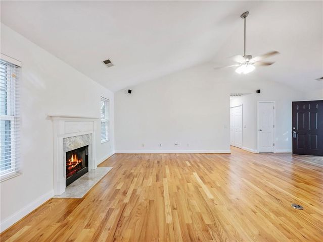 8765 Covestone Drive, Gainesville, GA 30506