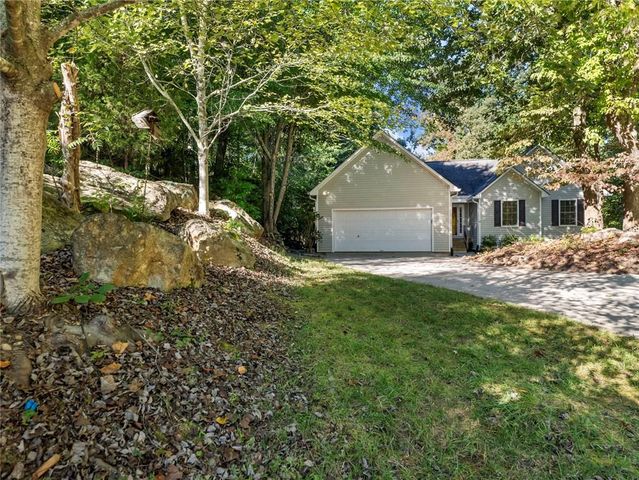 8765 Covestone Drive, Gainesville, GA 30506