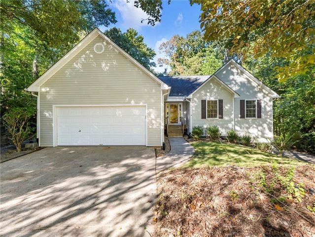 8765 Covestone Drive, Gainesville, GA 30506
