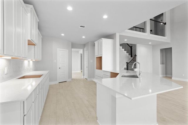 2132 Golden Spruce Court, Conroe, TX 77301
