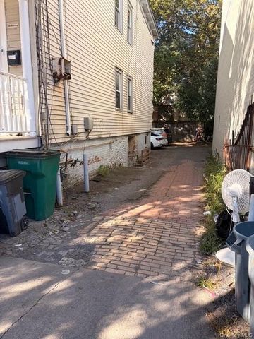 51 Dubois Street, Newburgh, NY 12550