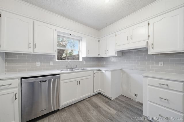 2314 W Galveston Place, Broken Arrow, OK 74012