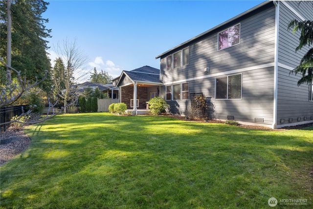 9344 Cedarbough Court NE, Lacey, WA 98516