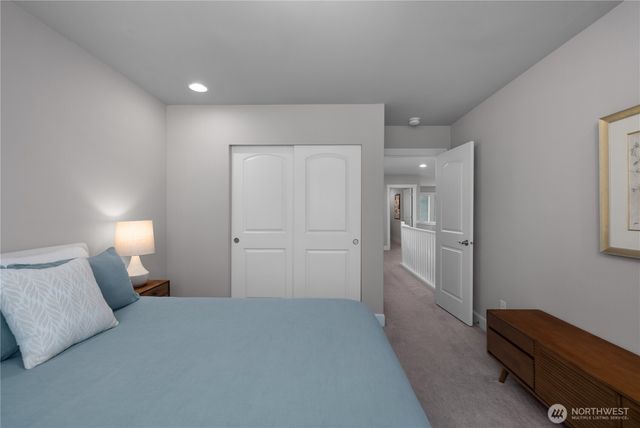 9344 Cedarbough Court NE, Lacey, WA 98516