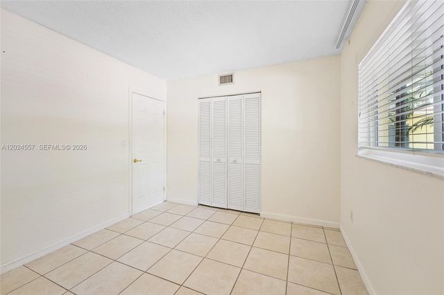 7920 Camino Real M-109, Miami, FL 33143