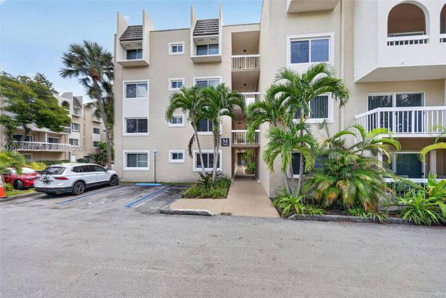 7920 Camino Real M-109, Miami, FL 33143