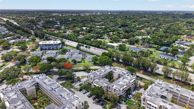 7920 Camino Real M-109, Miami, FL 33143