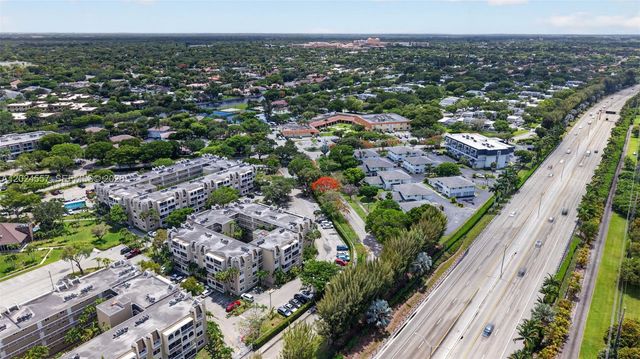 7920 Camino Real M-109, Miami, FL 33143