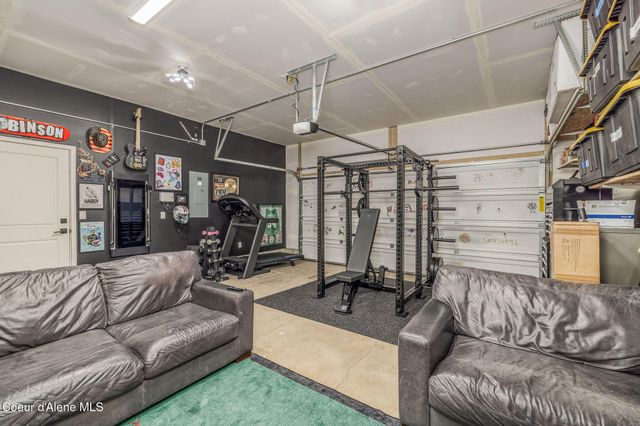 10121 N BELGRAVE LOOP, Hayden, ID 83835