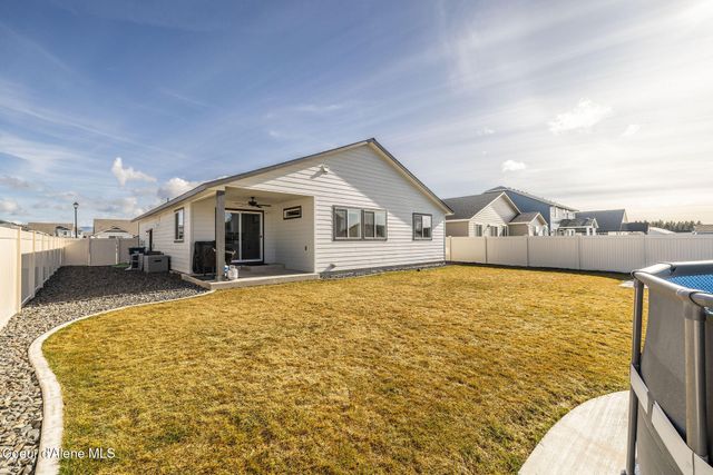 10121 N BELGRAVE LOOP, Hayden, ID 83835