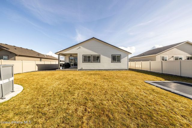 10121 N BELGRAVE LOOP, Hayden, ID 83835