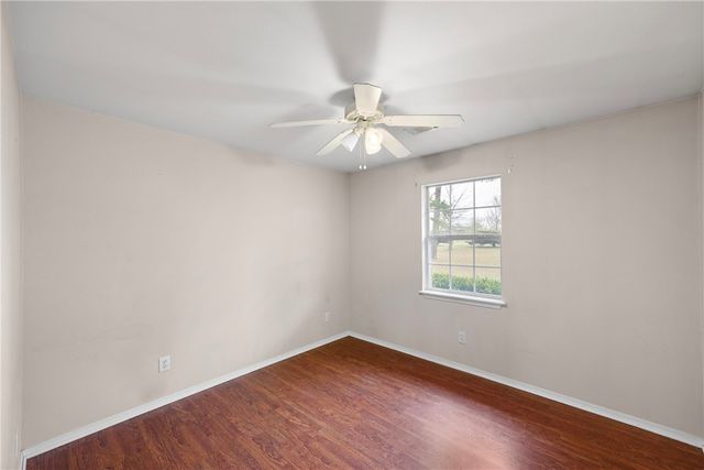 500 Upper McGuire Loop, Russellville, AR 72802