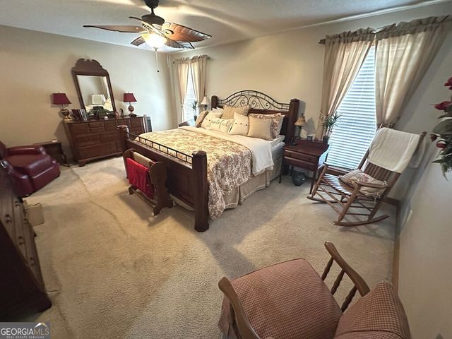 4448 Old Lake Park Road, Valdosta, GA 31601