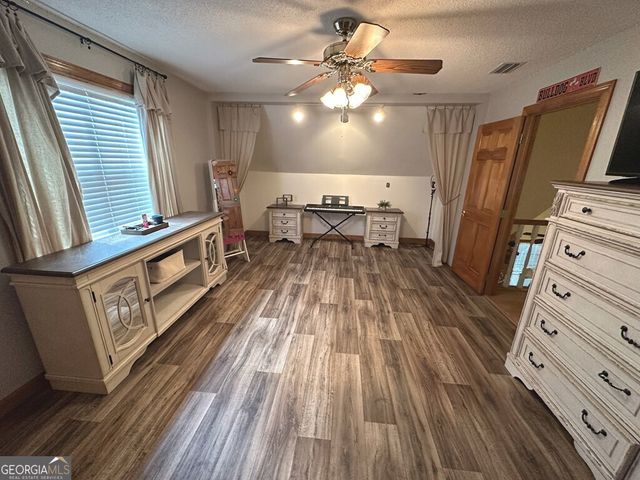 4448 Old Lake Park Road, Valdosta, GA 31601