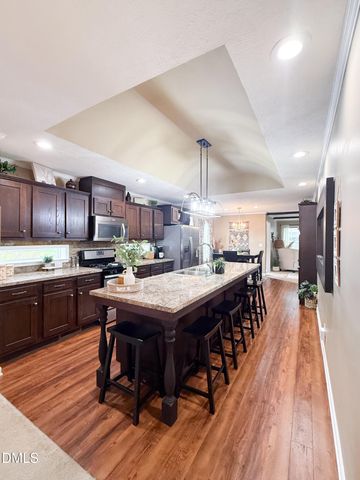 1012 Us Highway 70 W, Hillsborough, NC 27278