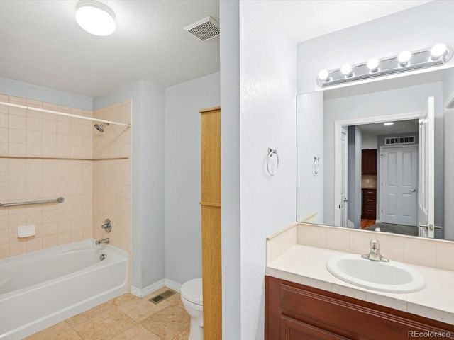 15800 E 121st Avenue D2, Brighton, CO 80603