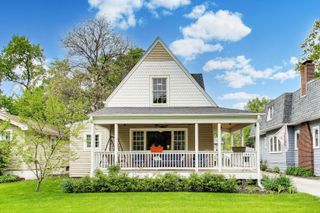 18436 Dixie Highway, Homewood, IL 60430
