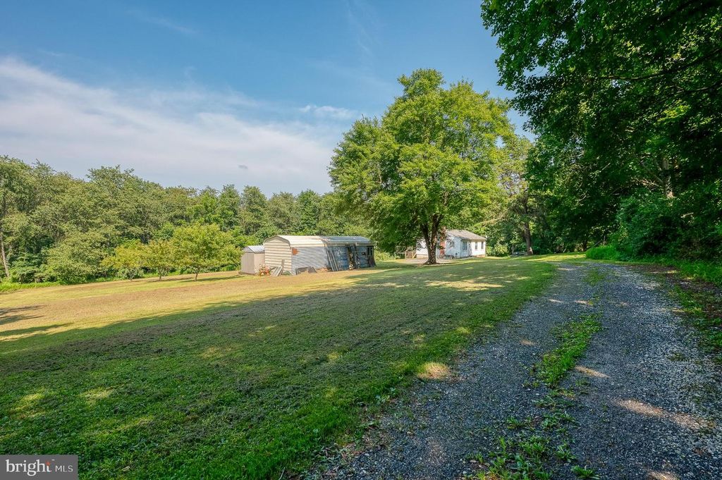 20542 GREEN RD, White Hall, MD 21161