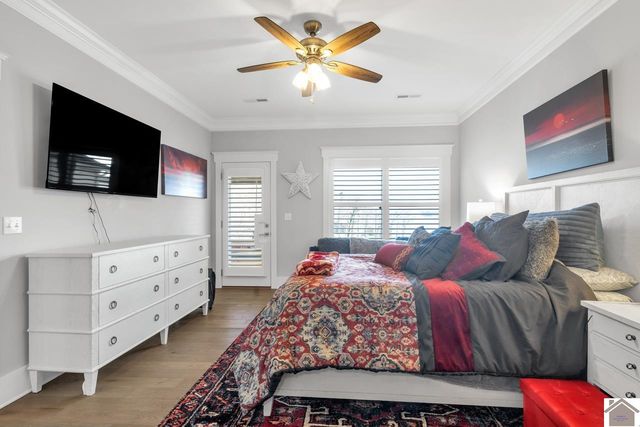 273 Moon Bay U7, Kuttawa, KY 42055