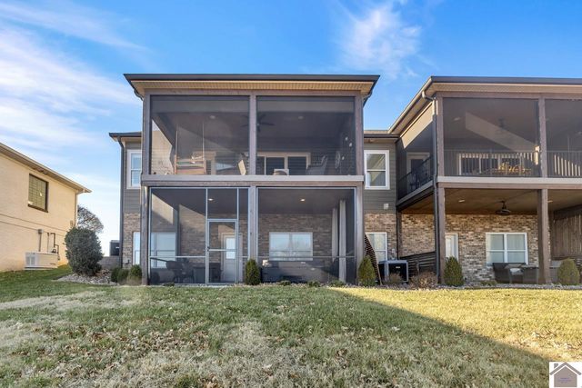 273 Moon Bay U7, Kuttawa, KY 42055