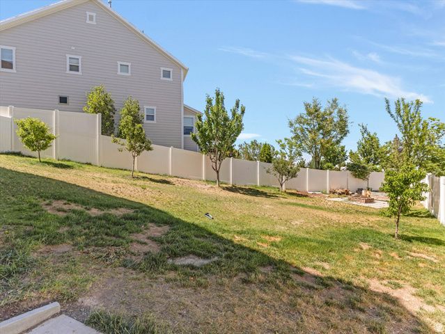 14453 S YELLOW TOPAZ DR, Herriman, UT 84096