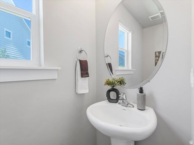 14453 S YELLOW TOPAZ DR, Herriman, UT 84096