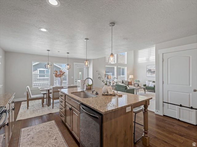 14453 S YELLOW TOPAZ DR, Herriman, UT 84096