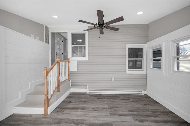 8 Mount Auburn St, Lawrence, MA 01843