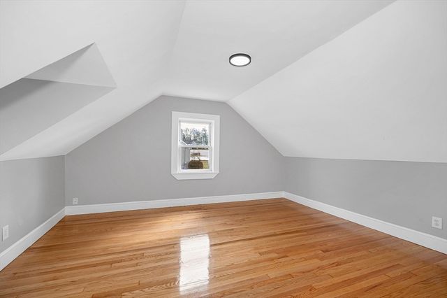 8 Mount Auburn St, Lawrence, MA 01843