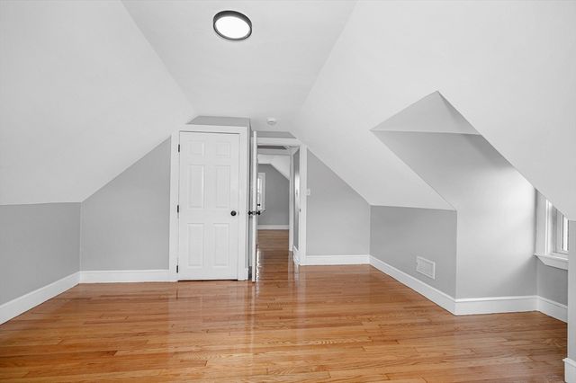 8 Mount Auburn St, Lawrence, MA 01843