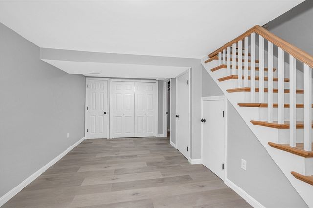 8 Mount Auburn St, Lawrence, MA 01843