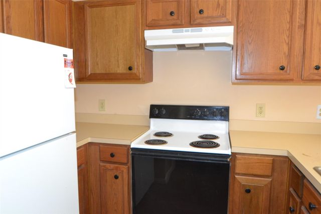 304 Dell Court 6, Houston, TX 77009