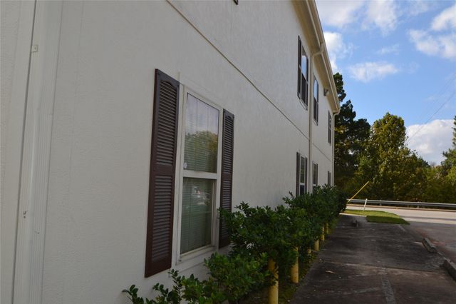 304 Dell Court 6, Houston, TX 77009