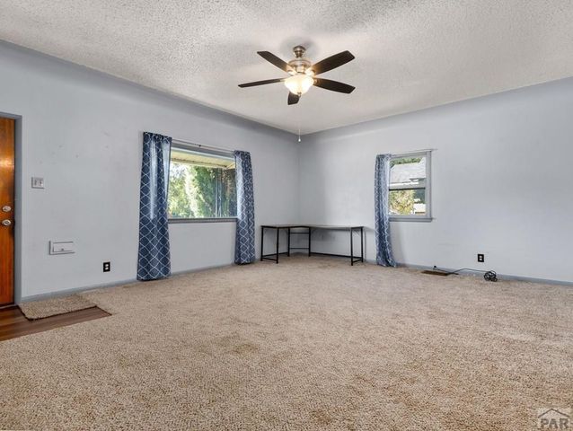 615 Veta Ave, Pueblo, CO 81004