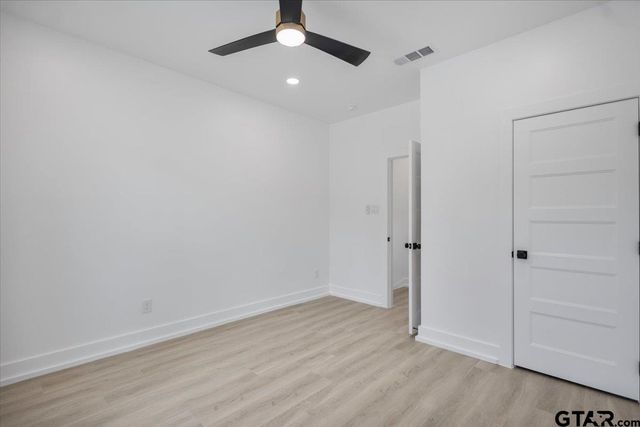 214 County Road 2766, Mineola, TX 75773