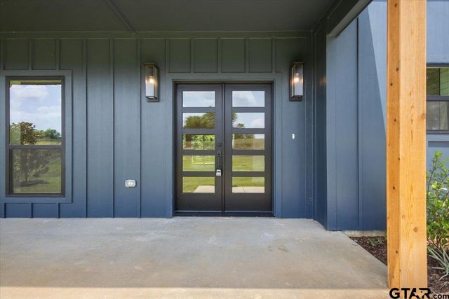214 County Road 2766, Mineola, TX 75773
