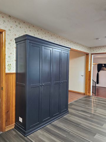 817 N Lacy Drive, Lacy Lakeview, TX 76705