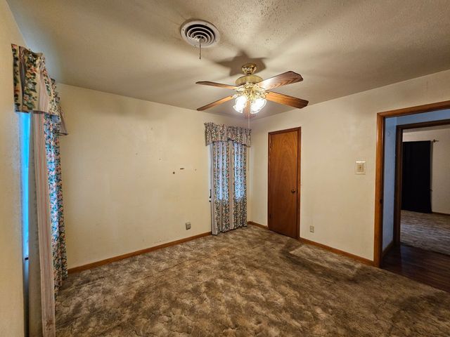 817 N Lacy Drive, Lacy Lakeview, TX 76705