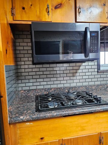 817 N Lacy Drive, Lacy Lakeview, TX 76705